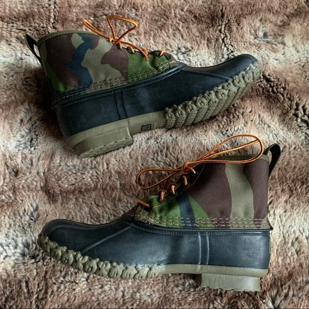 LL Bean Green Camo Quilted Nylon Ankle Boots Slip On Outdoor Hiking 8 - Picture 3 of 13